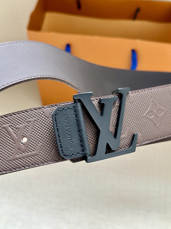 激安ルイヴィトンベルト背面デザイン